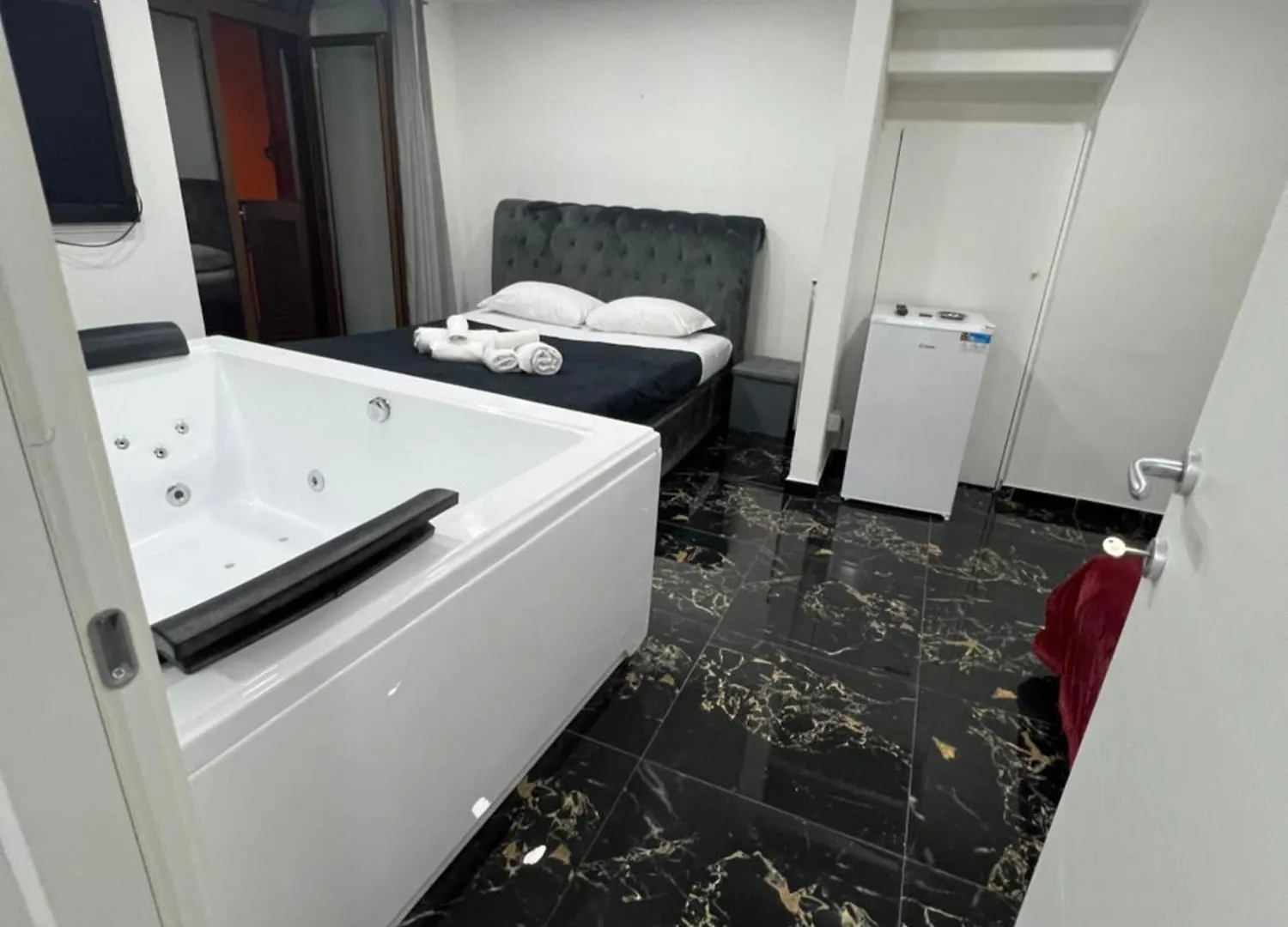 Apartment Valentino Luxury Suites Naples Italy