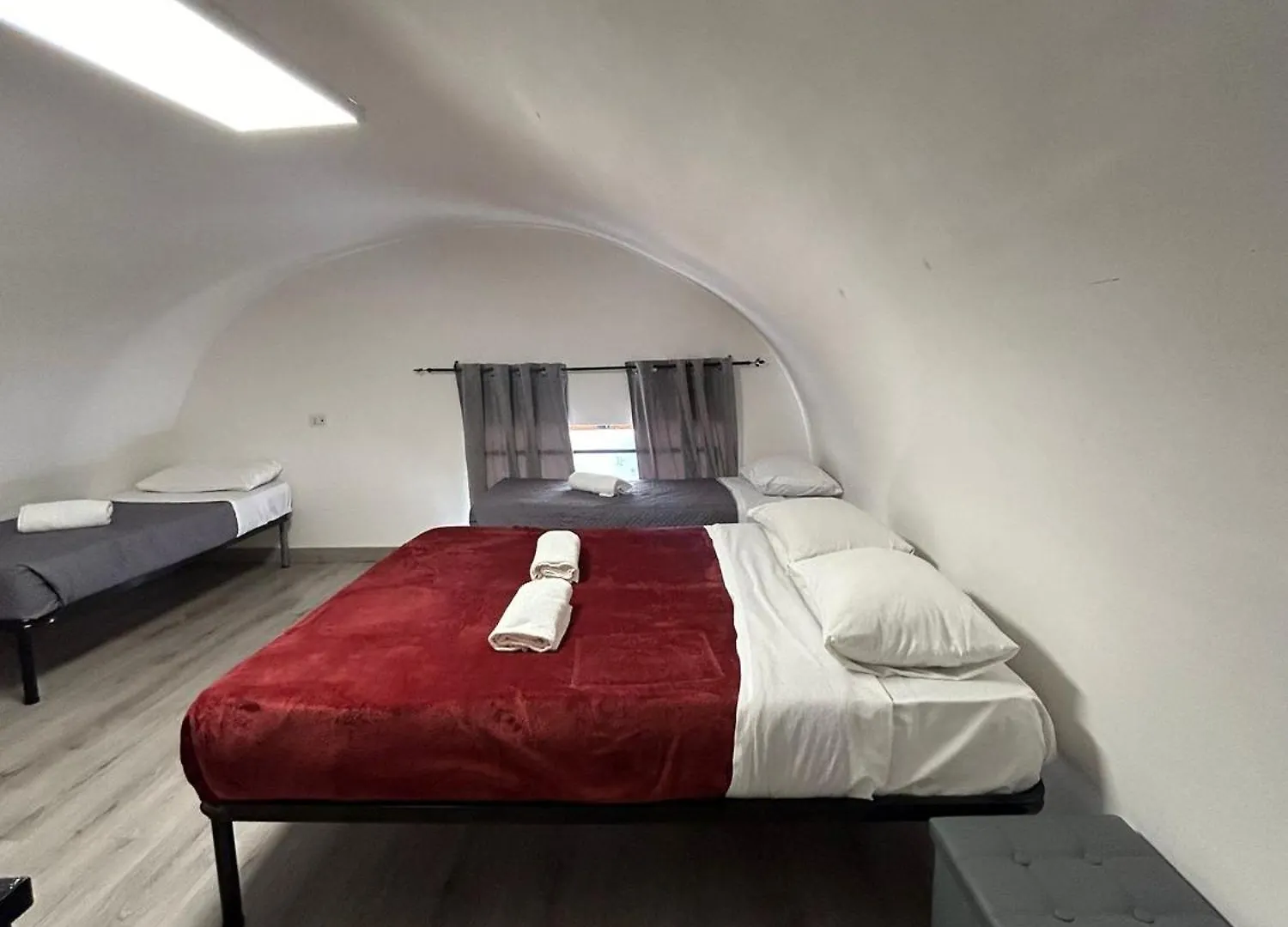 Valentino Luxury Suites Naples